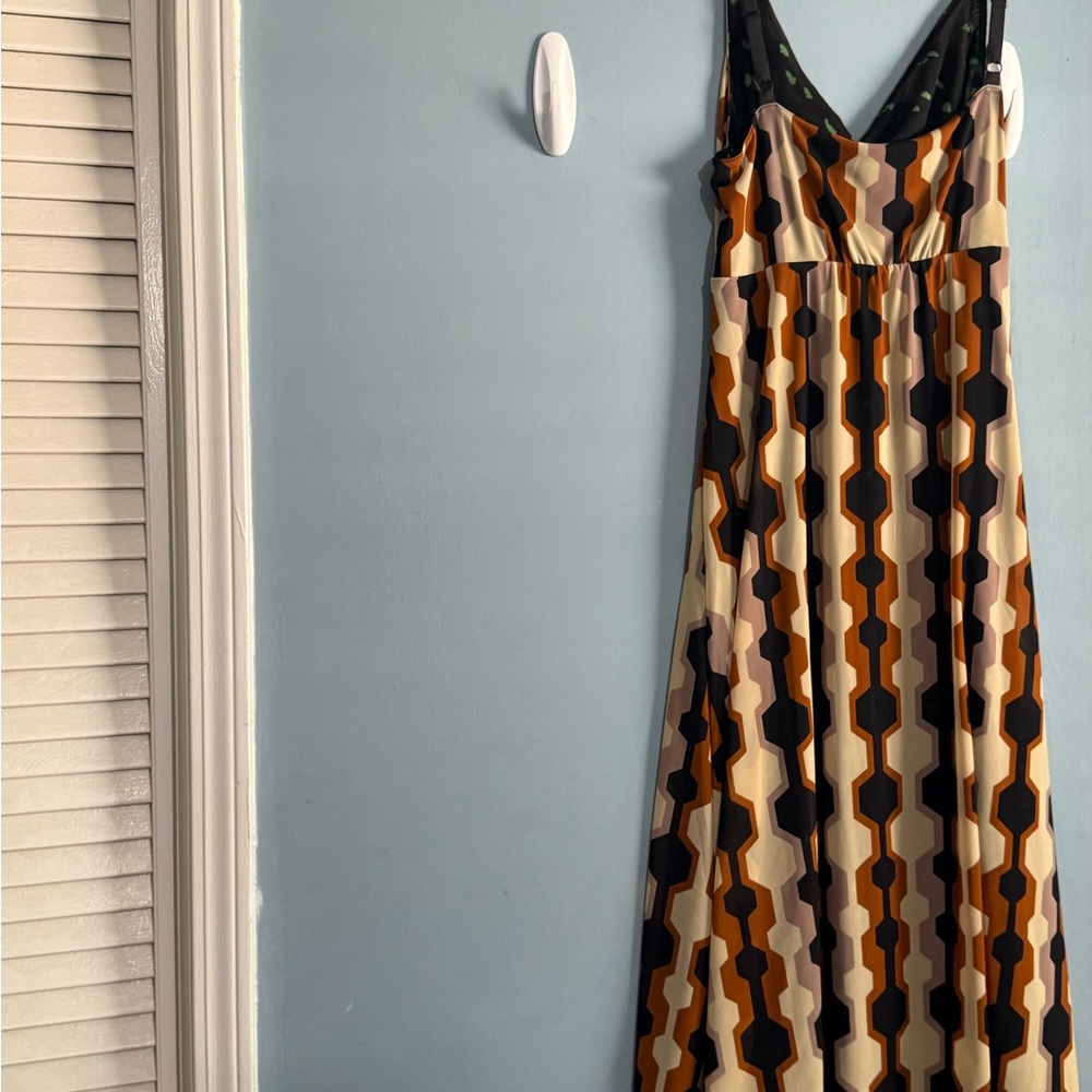 CAbi Brown and Black Geometric Maxi Dress Reversible Dress - Picture 7 of 16